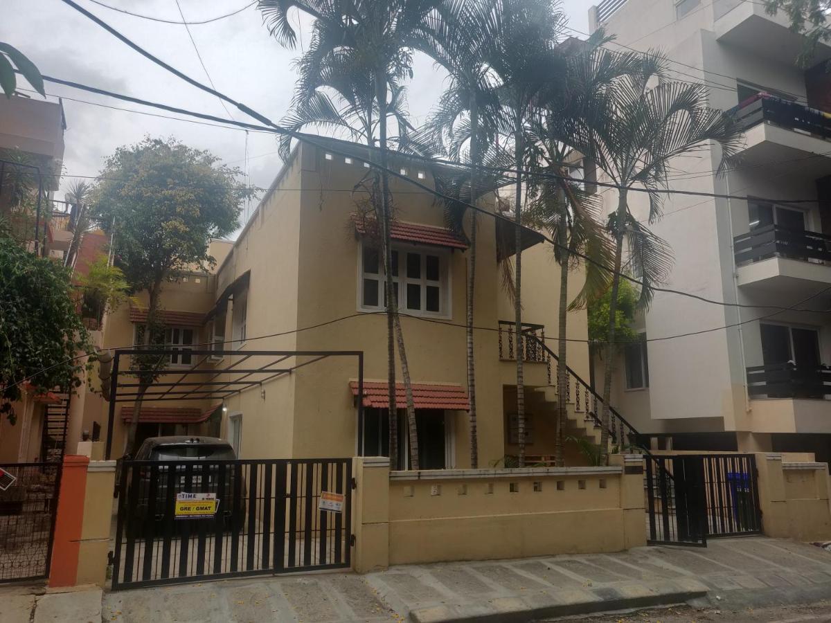 The Hood Hostel Bangalore Eksteriør bilde